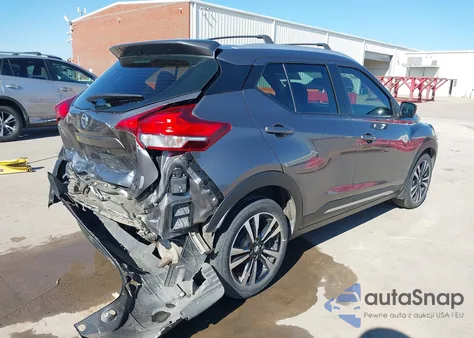 2018 Nissan Kicks Sr z USA, uszkodzony, nr VIN 3N1CP5CU7JL529523